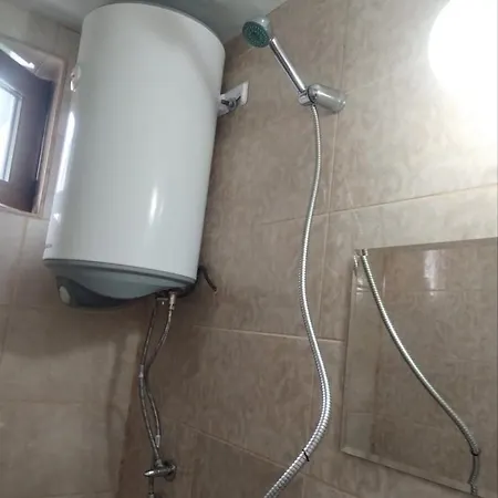 ягода * ساباريفا بانيا